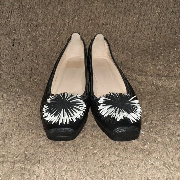 HISPANITAS-Freya-Wedge Pump-Black Leather-Suede Fringe Poms-Sz 37-6.5-Near Mint - Picture 3 of 7